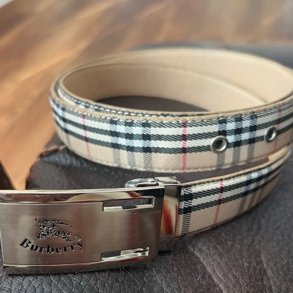 Burberry Nova Check Coated Canvas Leather Belt Size 46” - Picture 1 of 7